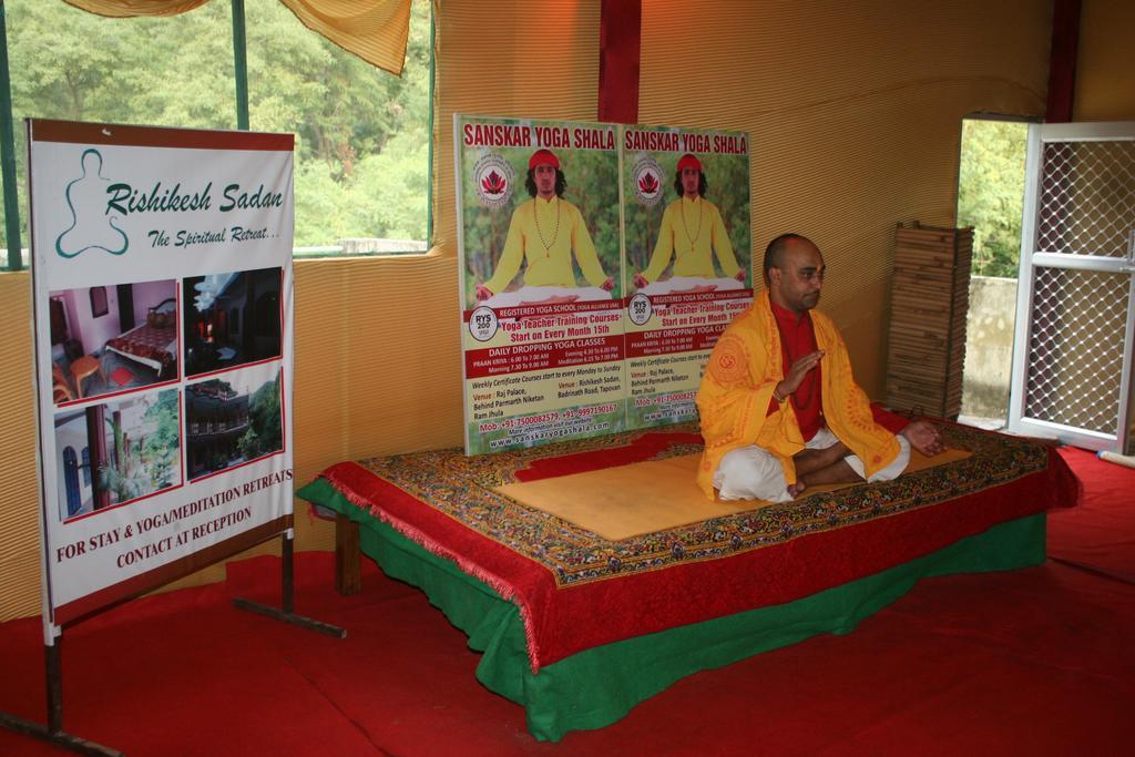 Hotel Rishikesh Sadan A Yoga & Spritual Retreat Tapovan Exterior foto
